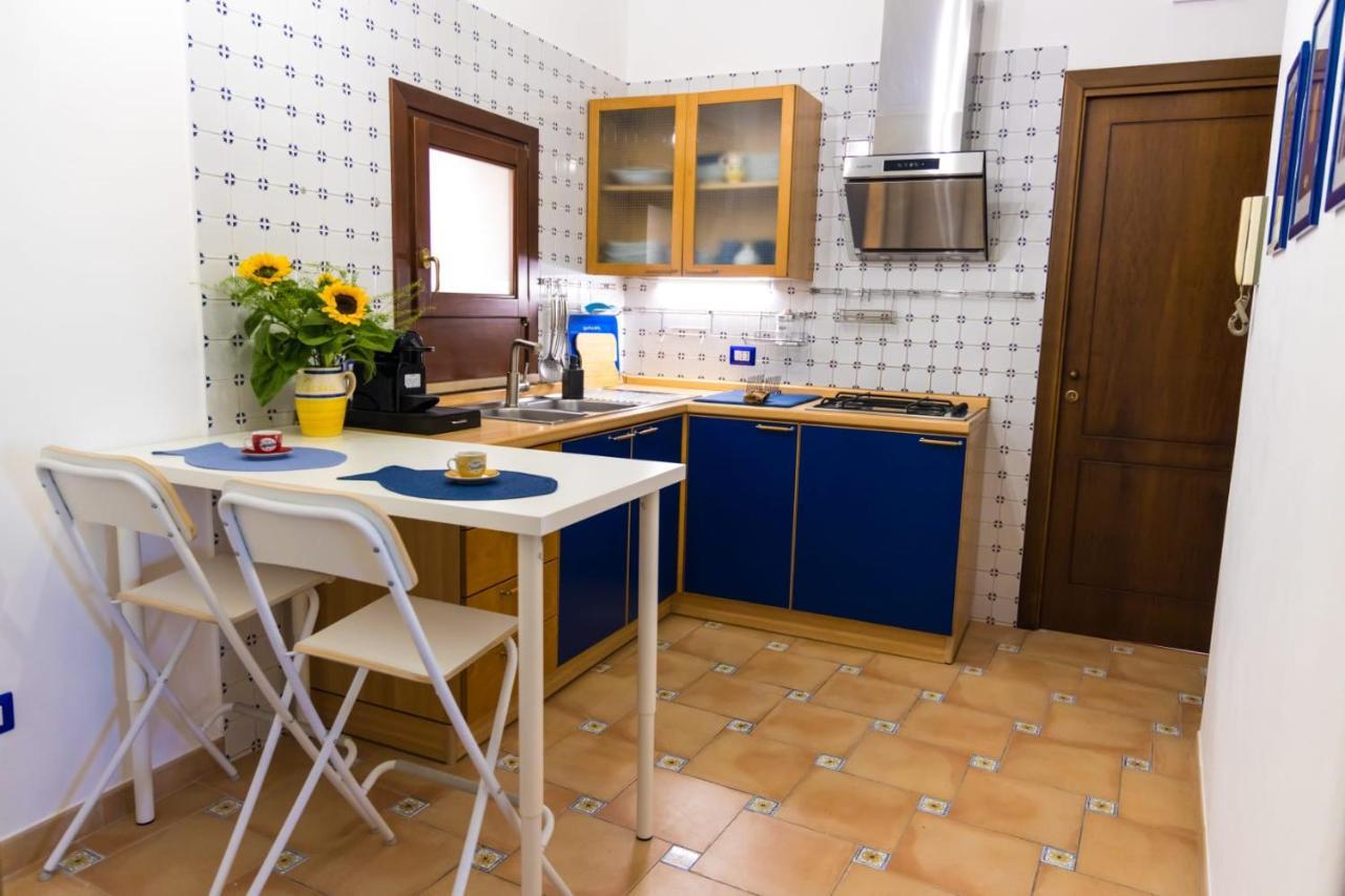 La Casina Di Luna Trani Exterior foto